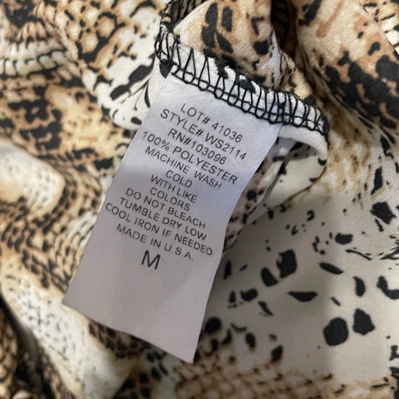 B Famous USA Snake print High Neck Tank Top Size Small - Picture 5 of 6